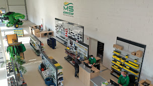 Photo n°4 de MS EQUIPEMENT - LOUARGAT à Louargat (Atelier de réparation de tracteurs)