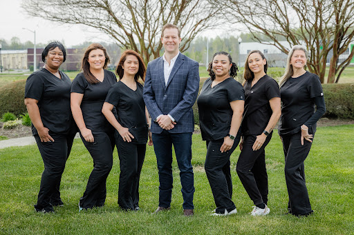 Chesapeake Family and Implant Dentistry - Dr. Harry Squire