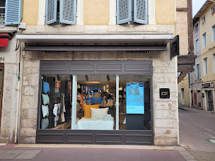 Photo n°21 de Carré Blanc - Bourg en Bresse à Bourg-en-Bresse (Magasin d'ameublement et de décoration)