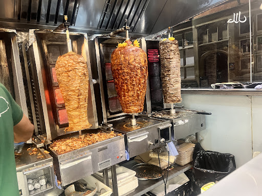 Middle feast - Visual