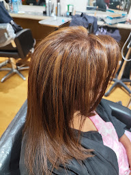 Photo n°25 de Imagine Hair à Créteil (Salon de coiffure)