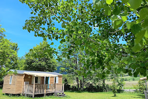 Photo n°11 de Camping Champ la Chèvre et restaurant à Lus-la-Croix-Haute (Terrain pour camping-cars)