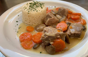 Photo n°7 de L'arc en Ciel à Frasne (Pizzas à emporter)