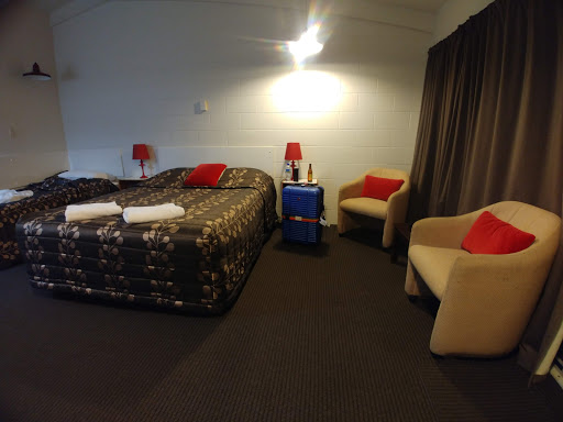 Amberley (Delhaven) Motel - Thumbnail