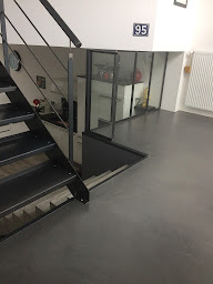 Photo n°22 de Pierre Leclerc Peinture - Peinture, papier peint, revêtement sol et mur, ravalement dans le Calvados à Bretteville-sur-Laize (Service de pose de parquet)