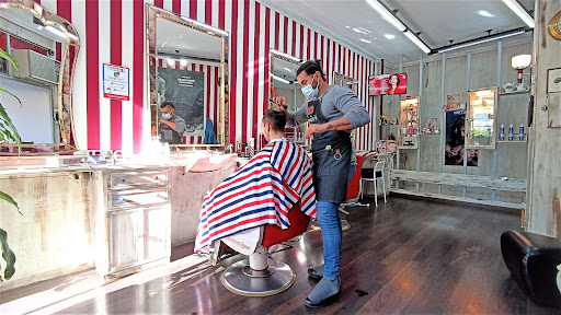 CHAMER · Peluquería de caballeros - Barbería Madrid