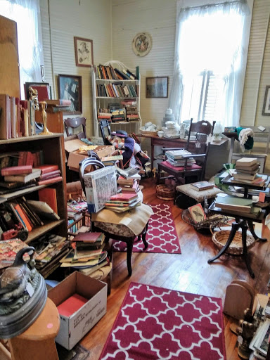 The Pink House Antiques - Thumbnail