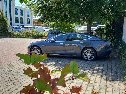 TÜV Service Center Hofheim Gallery - Germany