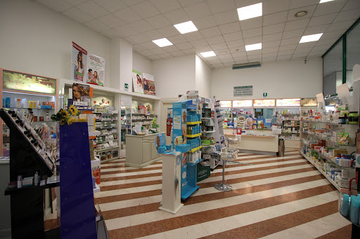 Parafarmacia L'Angolo della Salute Dr.ssa Cristina Malavasi Gallery - Italy