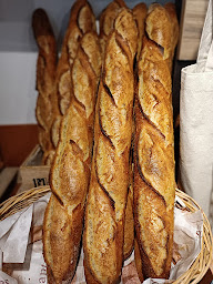 Photo n°61 de Boulangerie Aux Saveurs des Bois à Bois-Jérôme-Saint-Ouen (Sandwicherie)