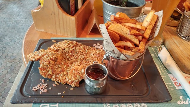 Entourage Centrul Vechi