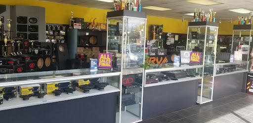 Low Low Auto Audio & Accessories - Thumbnail