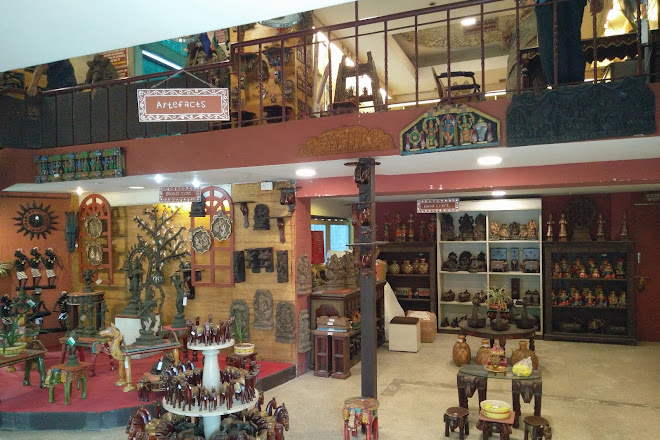 Visit Central Cottage Industries Emporium On Your Trip To Chennai