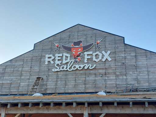 Le Red Fox - Steakhouse Saloon & Dance Hall