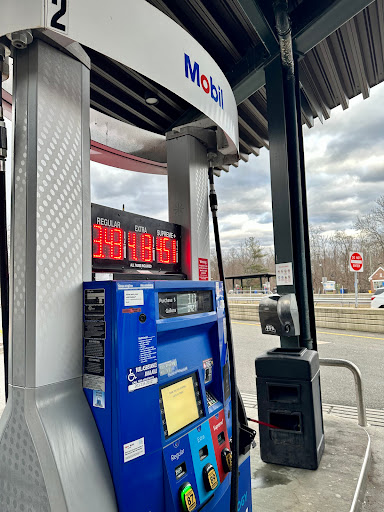 WILBUR CROSS PARKWAY SOUTH MOBIL Gallery - United States