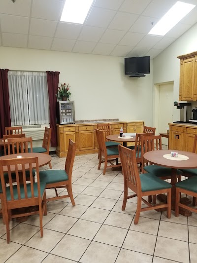 Oak Grove Inn and Suites