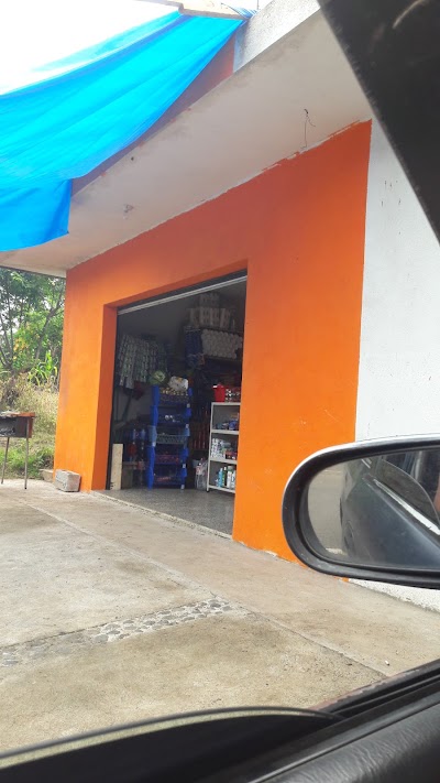 Photos of Tienda Abarroteria Yascam