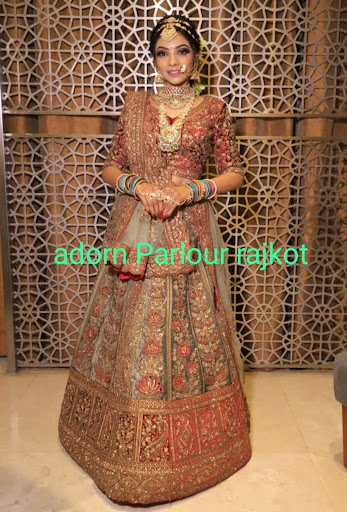 Gallery image 696