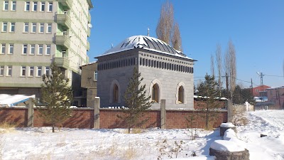 Ahmed Baba Türbesi