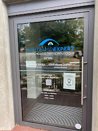 Photo n°3 de Docteur Philippe Dupuy à Le Bouscat (Ophtalmologiste)