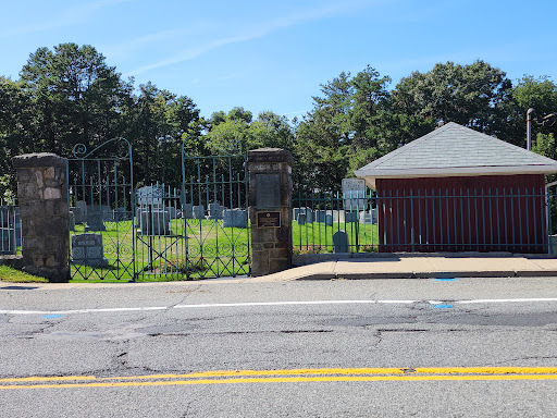 Rhode Island Historical Cemetery: Woonsocket No.3