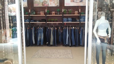Photos of Ventura Mall
