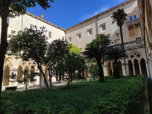 Dominikanski samostan