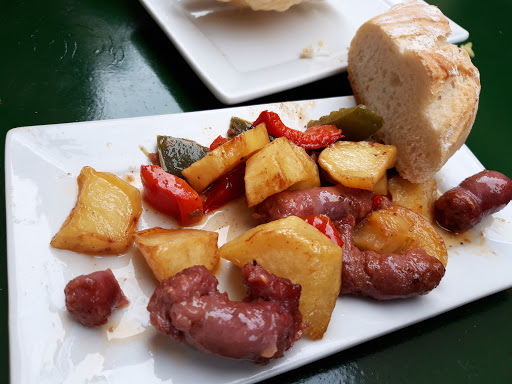 Café Puccini - Visual