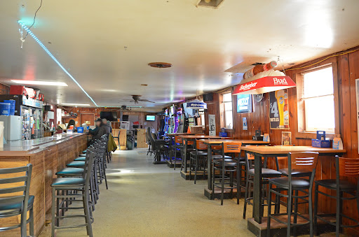 Bud's - Visual