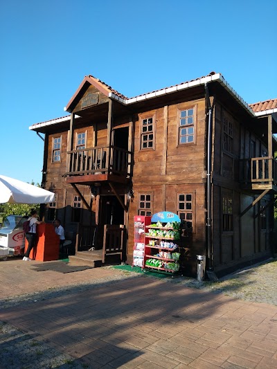 Tarihi Çarşamba Evi