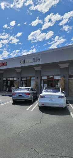 Lilly's Nail & Spa - Thumbnail