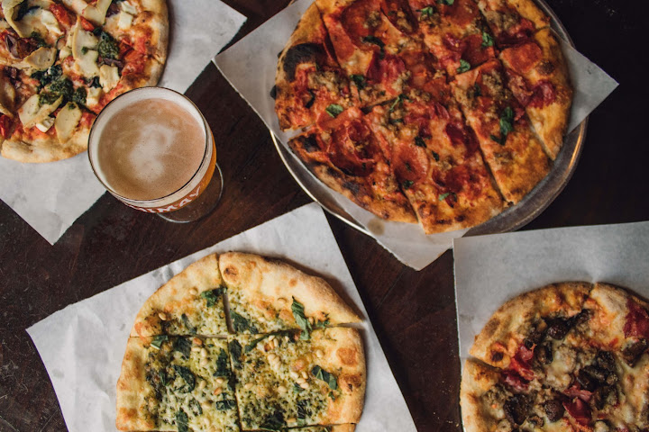 Hearth Pizza Tavern by null