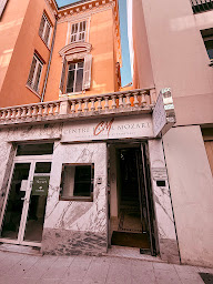 Photo n°3 de Clinique Esthétique Mozart à Nice (Chirurgien esthétique)