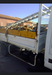 Photo n°13 de Moura Multi-Service - Entreprise de Multi-Service / Nettoyage/ Peinture / Toiture/ Rénovation à Sorède (Service d'élagage)