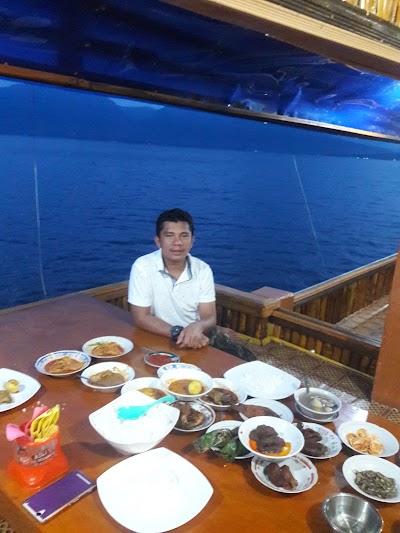 Photos of RM Angin Berhembus