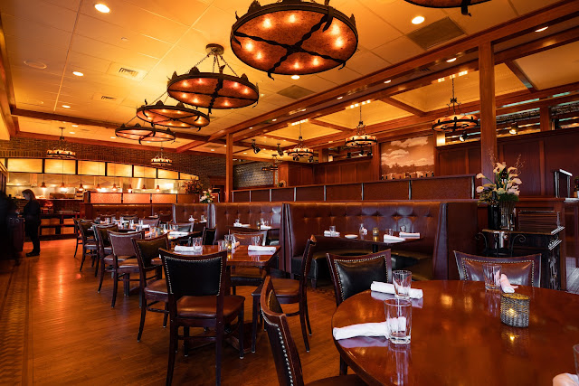 Front view of Chesters Chophouse & Wine Bar in Wichita - Verified Restaurant nearby.