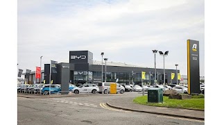 Arnold Clark Linwood Motorstore / BYD