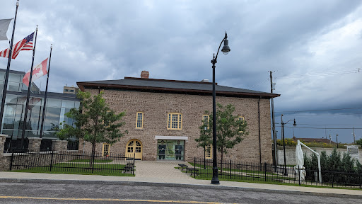 Niagara Falls Station