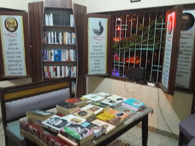 Photos of Yayın Bah&ccedil;esi
