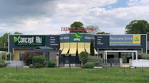 Photo n°2 de Monsieur Store - Fenêtres - Volets - Portails - Poitiers - Fermastores à Saint-Benoît (Fournisseur de fenêtres)