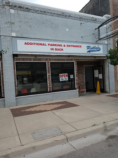 Ruthy's Laundry Center - Thumbnail