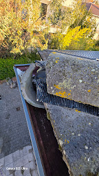 Photo n°49 de Bâti'Net - Nettoyage de toiture à Mérignac (Façadier)