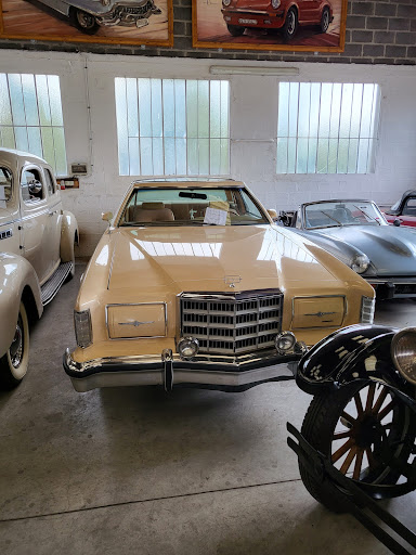 Oldtimer car - Visual