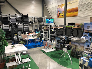 Photo n°4 de Narbonne Accessoires Dax à Saint-Vincent-de-Paul (Magasin d'articles pour véhicules de loisirs)