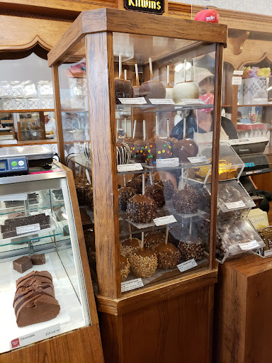 Kilwins Hendersonville Gallery - United States