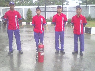 Photos of Pom Bensin AKR Monggot