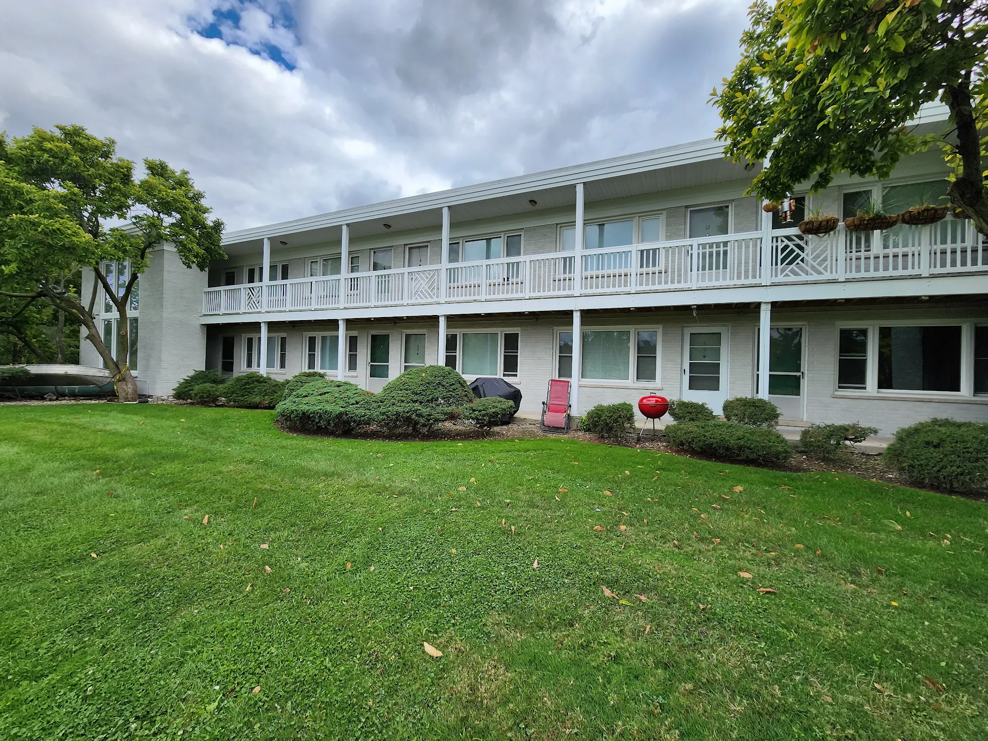 Salt Creek Apartments Addison
