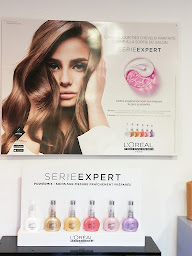 Photo n°4 de MD coiffure à Lacrouzette (Salon de coiffure)