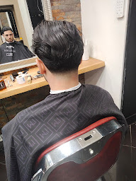 Photo n°4 de Ateliers H.H Chez Hicham à Nantes (Barbier)