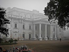 Quaid-e-Azam Library lahore